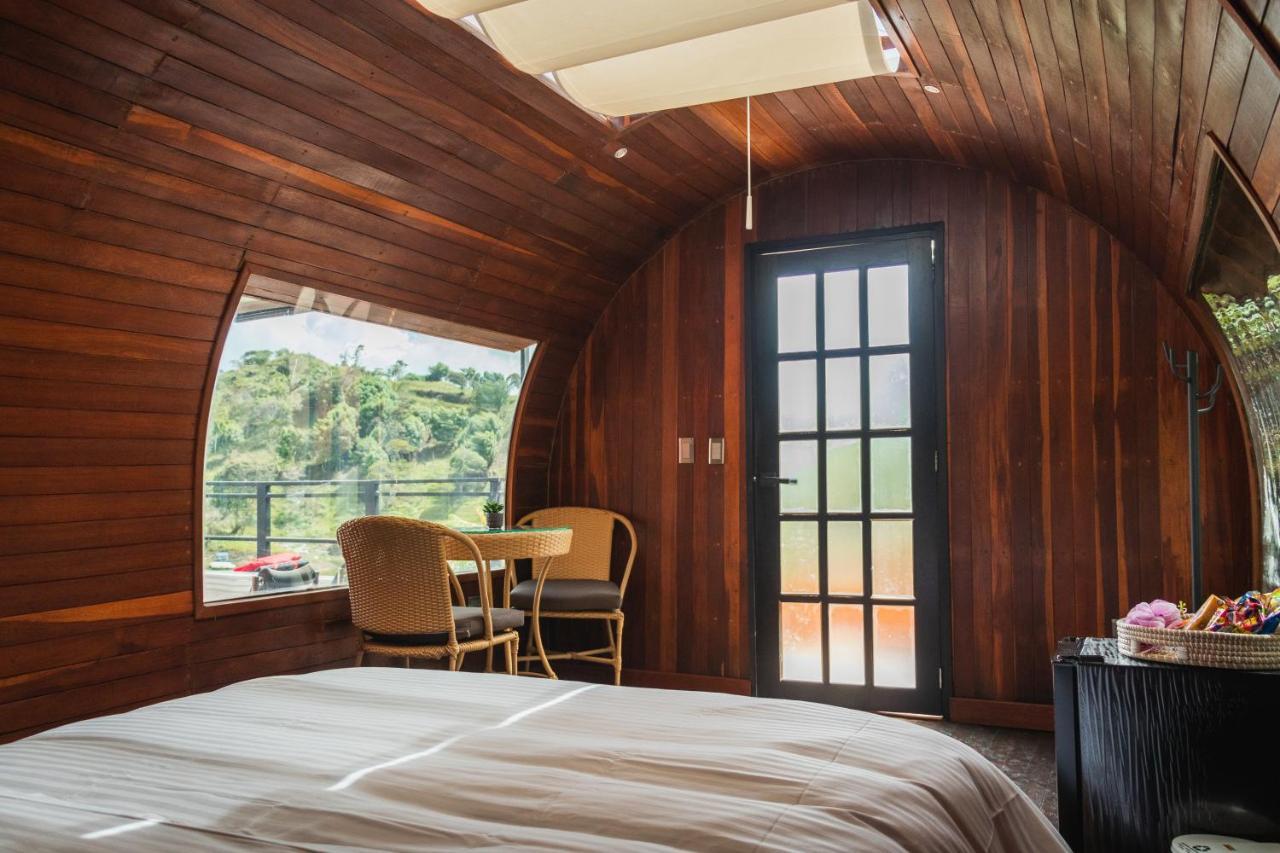 Hotel Glamping The Mountain Guatapé Exteriér fotografie