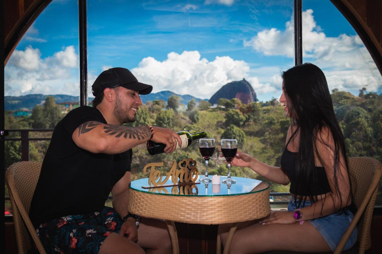 Hotel Glamping The Mountain Guatapé Exteriér fotografie