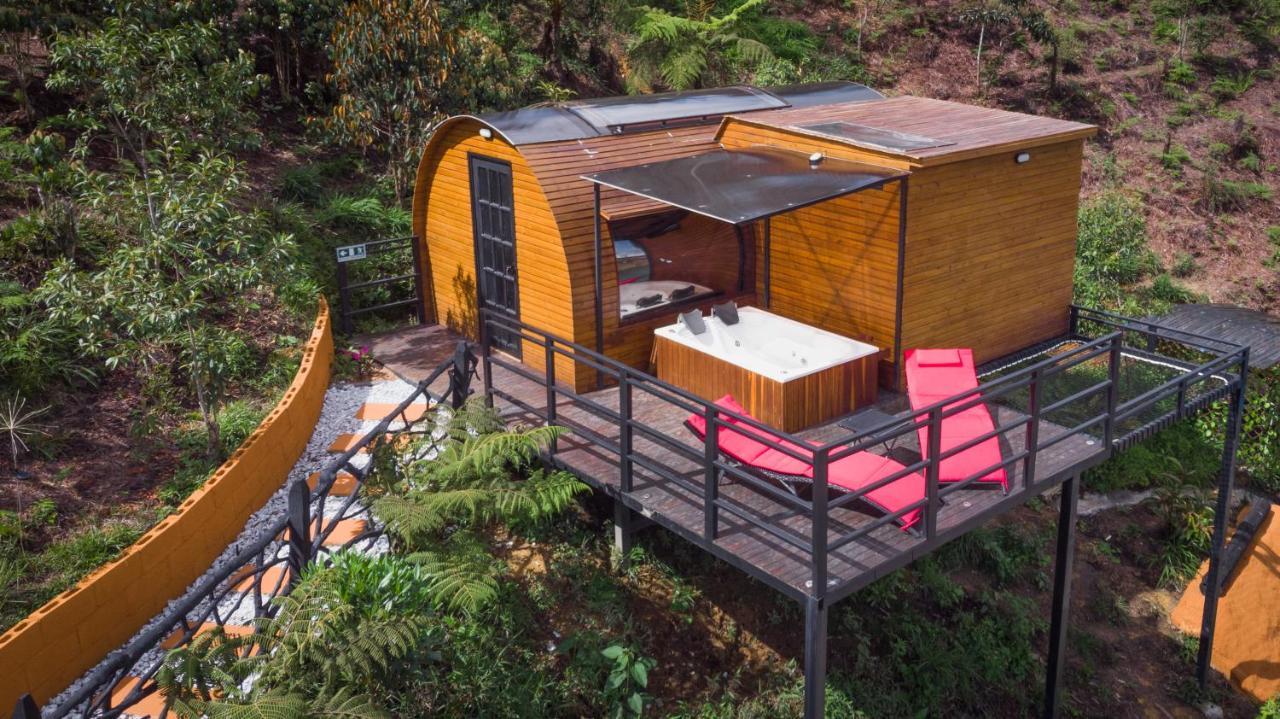 Hotel Glamping The Mountain Guatapé Exteriér fotografie