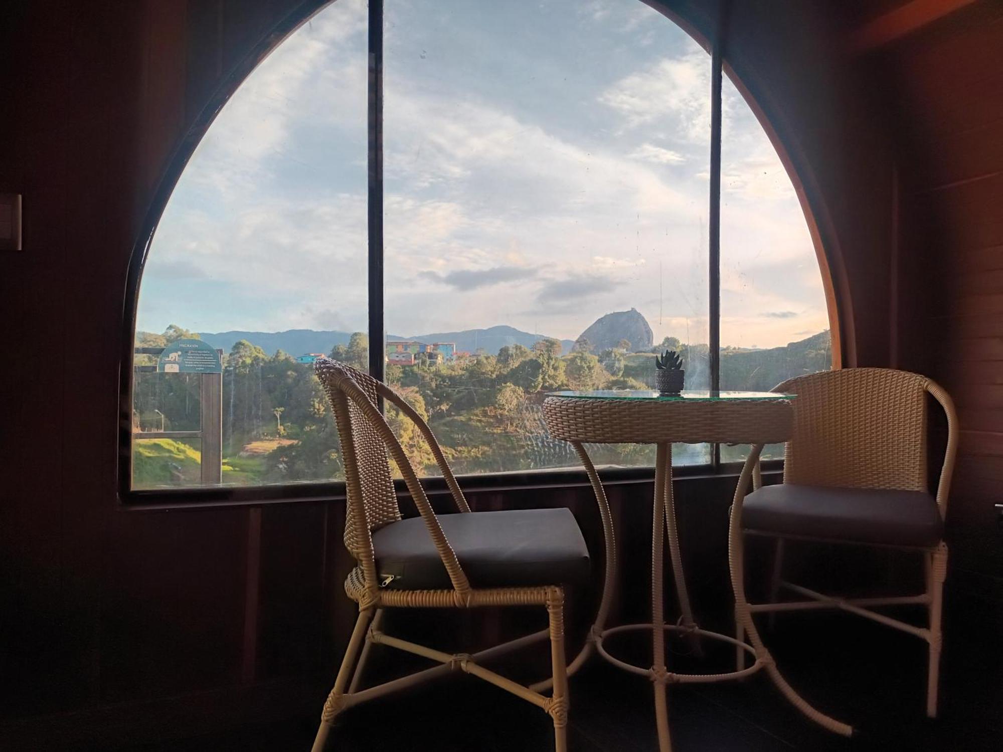 Hotel Glamping The Mountain Guatapé Exteriér fotografie