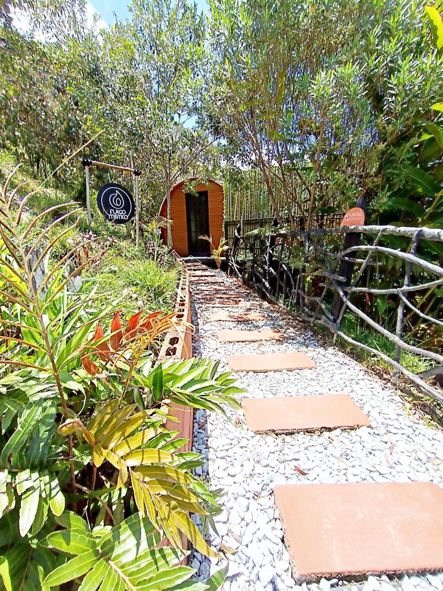 Hotel Glamping The Mountain Guatapé Exteriér fotografie