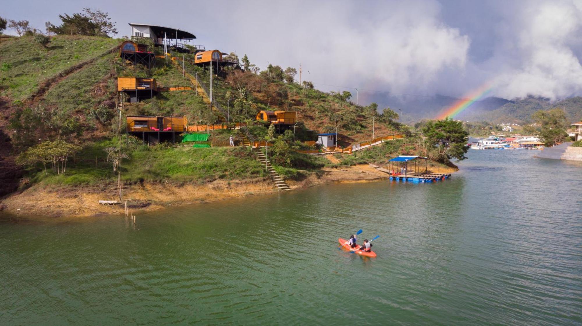 Hotel Glamping The Mountain Guatapé Exteriér fotografie
